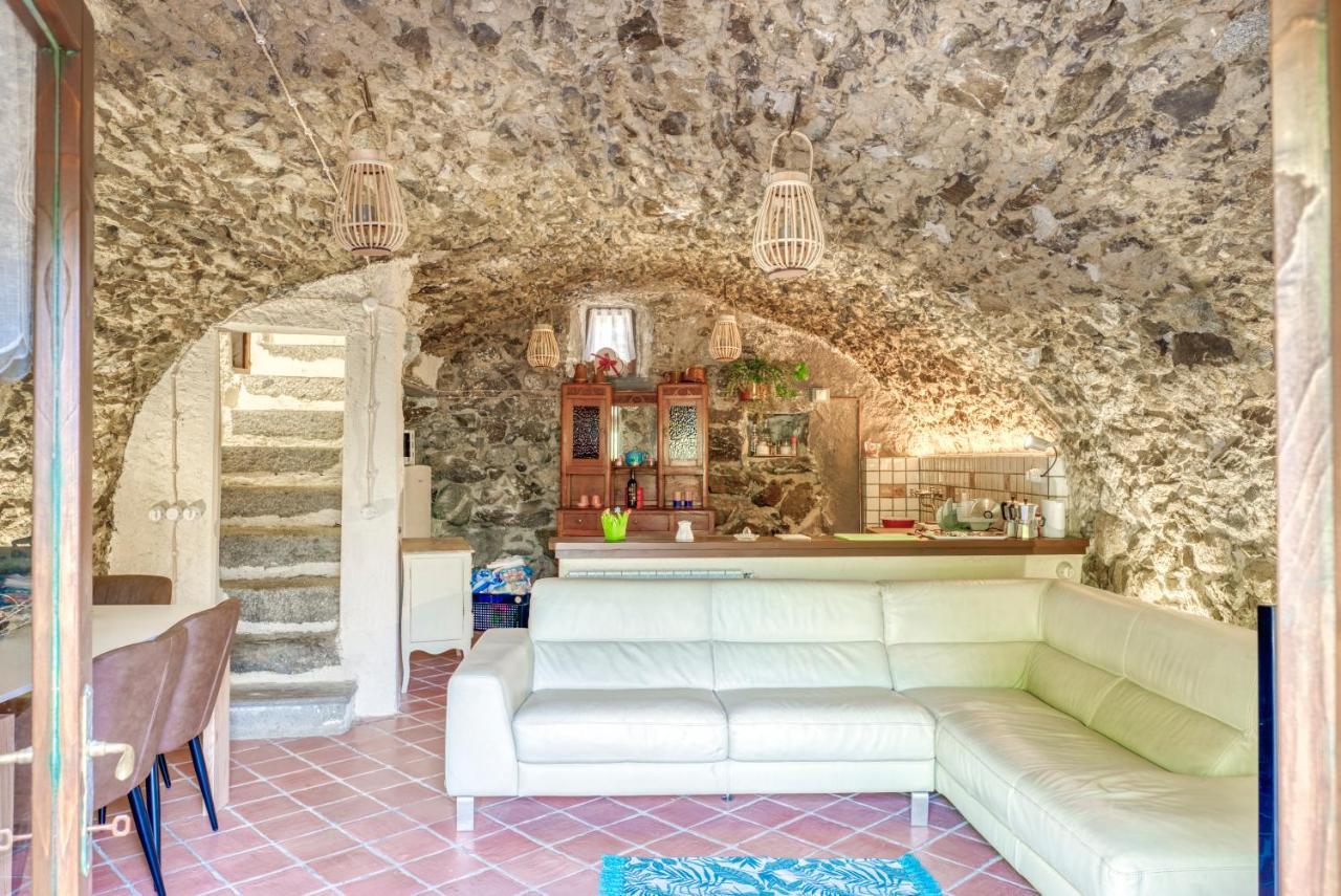 Maison Enchantee Capo di Ponte Exteriér fotografie